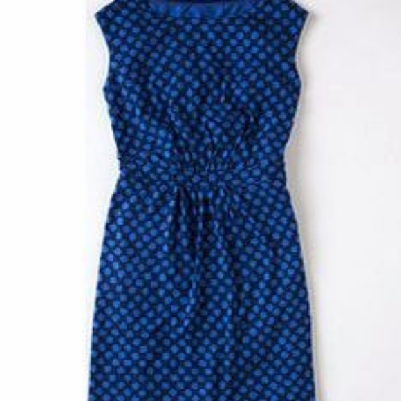 Boden Dresses & Skirts - Boden Easy T Shirt Dress Blue Lotus Flower 6